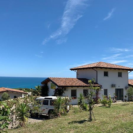 B&B Villa Sveva Rocca Imperiale Kültér fotó