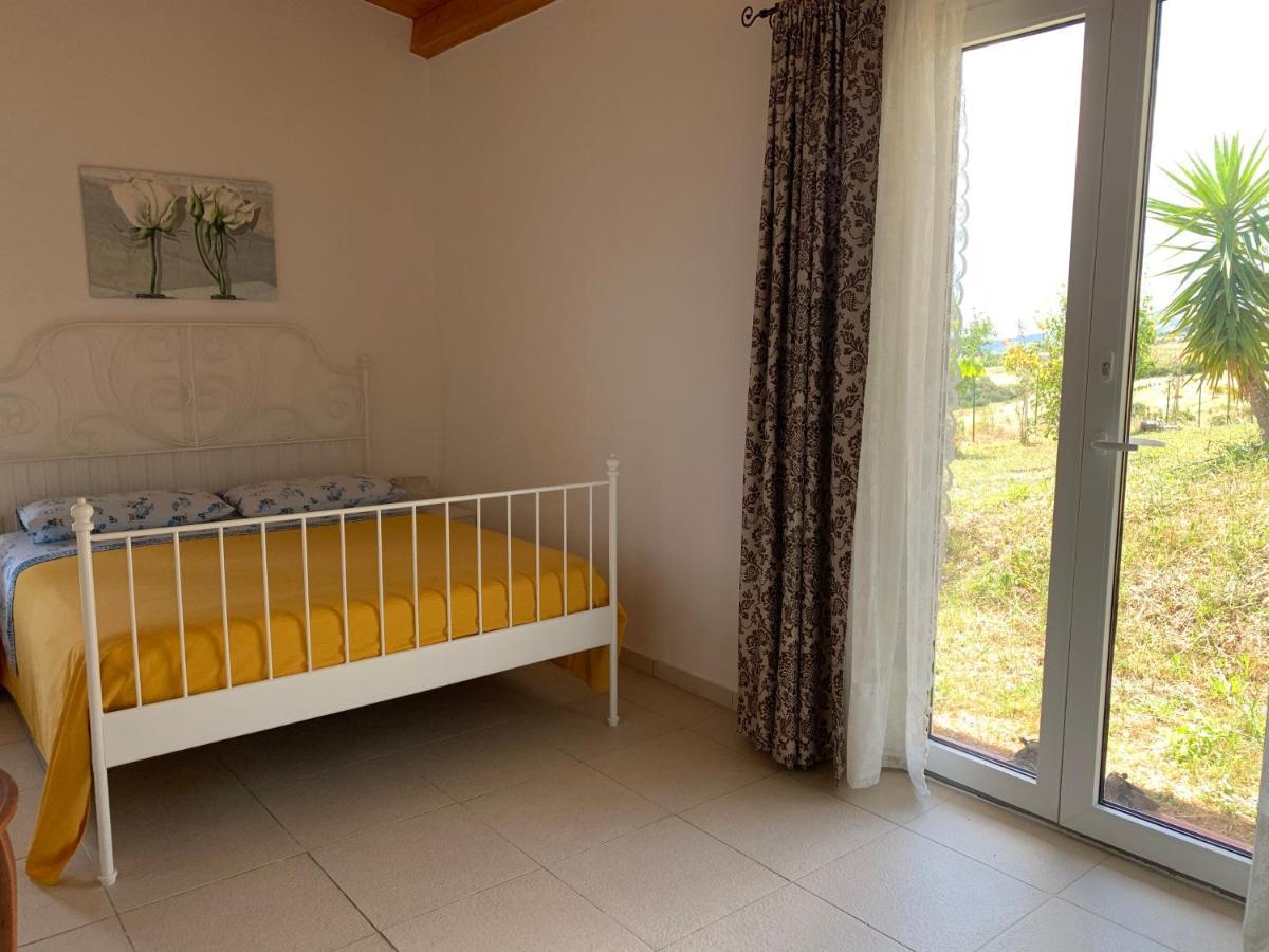 B&B Villa Sveva Rocca Imperiale Kültér fotó