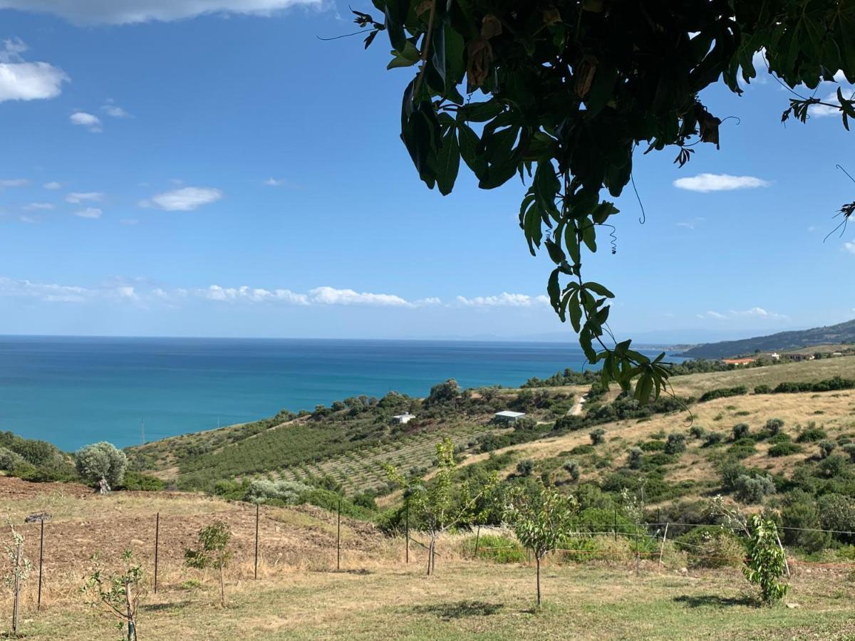 B&B Villa Sveva Rocca Imperiale Kültér fotó