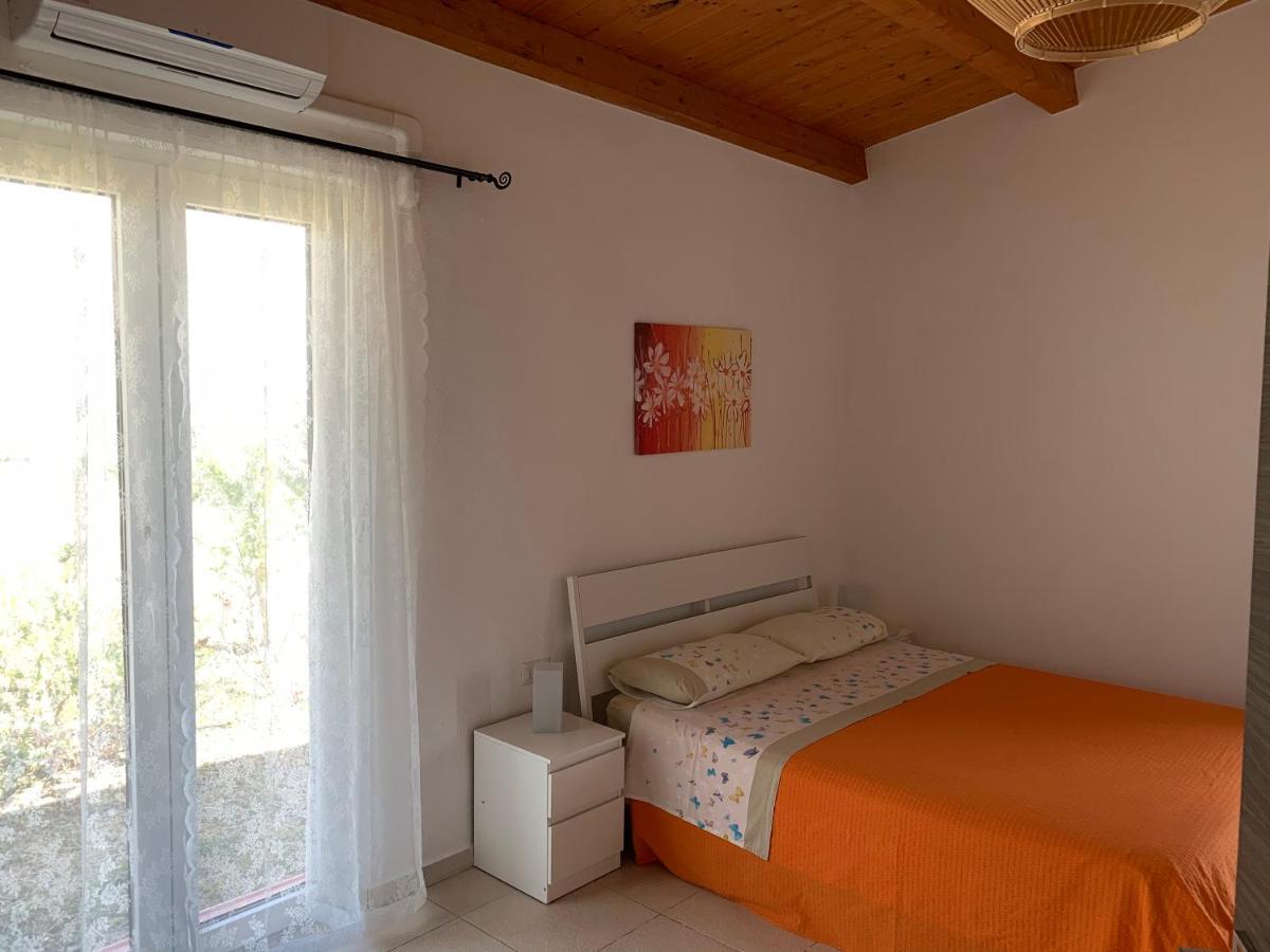 B&B Villa Sveva Rocca Imperiale Kültér fotó